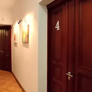 Apartment Mandala, Posen